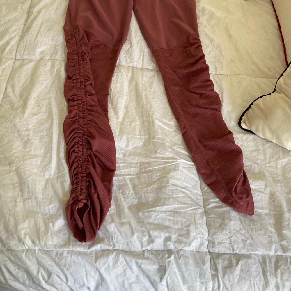 Fabletics Adjustable Height Leggings - image 4